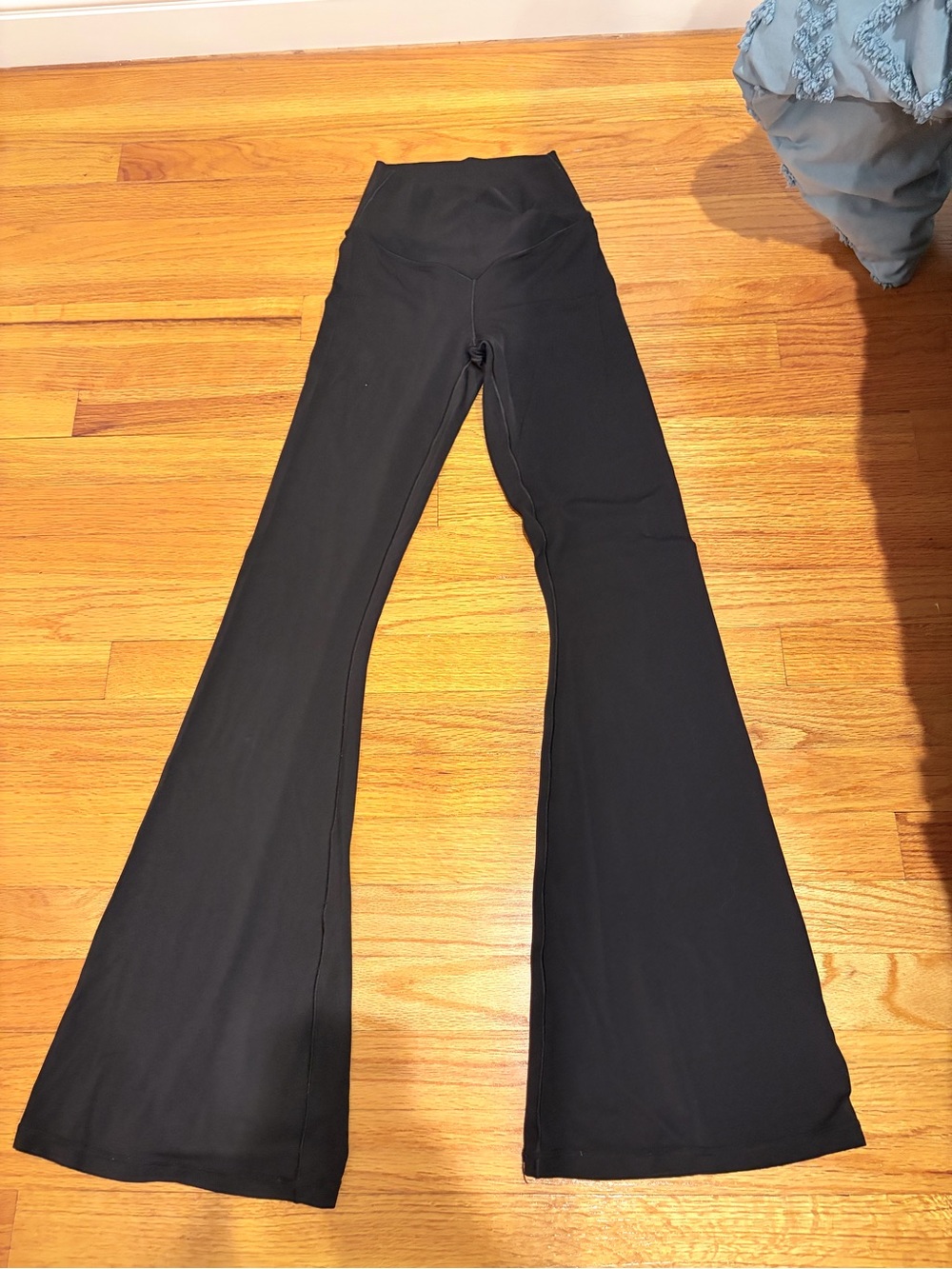 aerie Black High-Rise Flared Yoga Pants